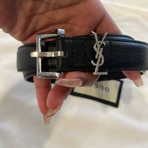 YSL black leather belt. 95cm.